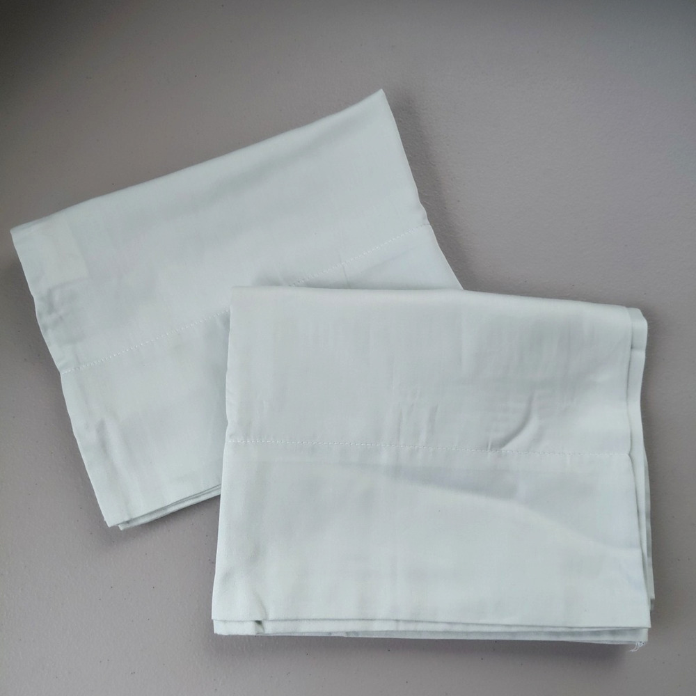 Pistachio Green Cotton Sateen Pillowcase SET by Raymond Waites UNUSED STANDARD